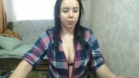 Snapshot of cutiemarine chatting on May 1, 2026, 11:04 am cutiemarine online show from May 1, 2026, 11:04 am
