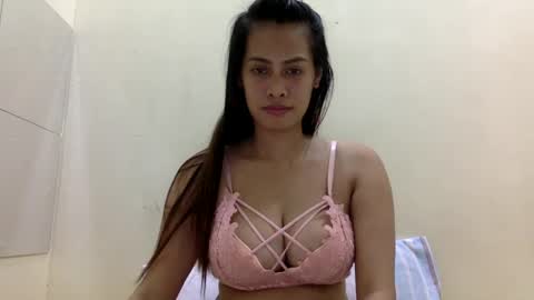 Snapshot of cutietrina chatting on January 4, 2025, 4:00 pm CutieTrina online show from January 4, 2025, 4:00 pm