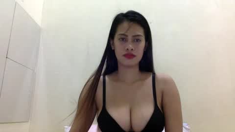 Snapshot of cutietrina chatting on January 7, 2025, 2:20 am CutieTrina online show from January 7, 2025, 2:20 am