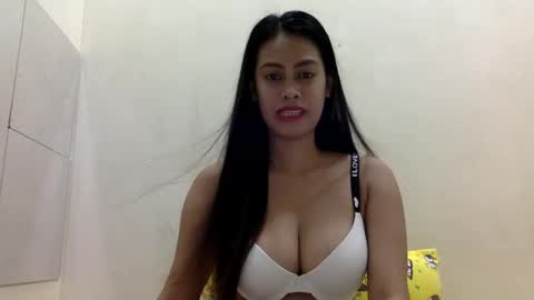 Snapshot of cutietrina chatting on February 4, 2025, 5:12 pm CutieTrina online show from February 4, 2025, 5:12 pm