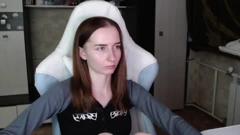 Snapshot of cutti_crystal chatting on November 4, 2025, 3:11 pm Cutti Crystal online show from November 4, 2025, 3:11 pm