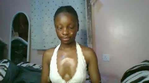 Snapshot of cutty_teshy chatting on September 9, 2025, 6:29 pm cutty_teshy online show from September 9, 2025, 6:29 pm