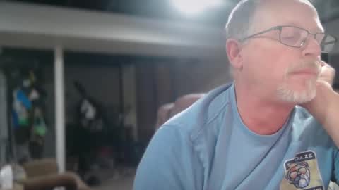 Snapshot of cuuminpussy chatting on February 4, 2026, 12:16 am cuuminpussy online show from February 4, 2026, 12:16 am