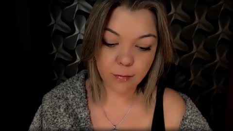 Snapshot of cyberdomme chatting on February 4, 2025, 8:28 pm Full time mean bitch. online show from February 4, 2025, 8:28 pm