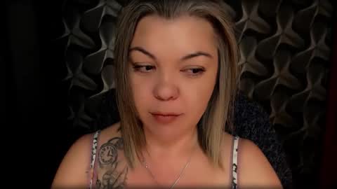 Snapshot of cyberdomme chatting on March 3, 2025, 8:43 pm Full time mean bitch. online show from March 3, 2025, 8:43 pm