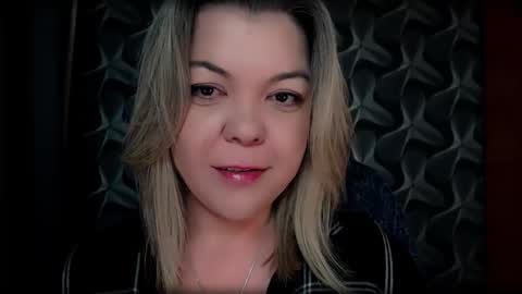 Snapshot of cyberdomme chatting on December 4, 2025, 12:20 am Full time mean bitch. online show from December 4, 2025, 12:20 am