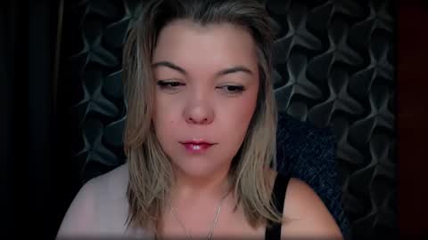 Snapshot of cyberdomme chatting on December 5, 2025, 2:42 am Full time mean bitch. online show from December 5, 2025, 2:42 am