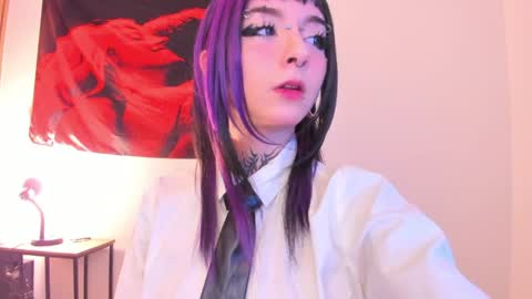 Snapshot of cyberia____________________ chatting on April 2, 2026, 4:54 am cel I am independent Help me reach 200 thumbs up uwu online show from April 2, 2026, 4:54 am