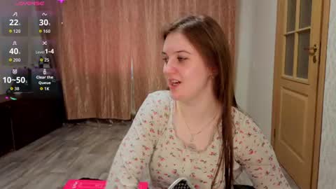 Luna online show from June 15, 2026, 6:32 pm