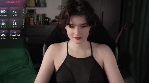 Helen Blossom online show from December 20, 2025, 2:24 pm