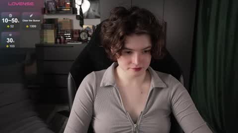 Helen Blossom online show from April 13, 2026, 1:16 pm