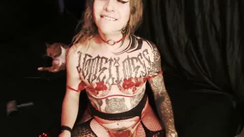 Snapshot of cybertrouble_ chatting on December 12, 2024, 12:38 am Nikki online show from December 12, 2024, 12:38 am