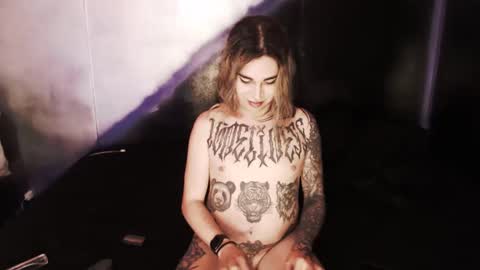 Snapshot of cybertrouble_ chatting on January 14, 2025, 2:29 am Nikki online show from January 14, 2025, 2:29 am