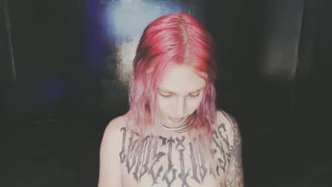 Snapshot of cybertrouble_ chatting on October 11, 2025, 3:28 am Nikki online show from October 11, 2025, 3:28 am