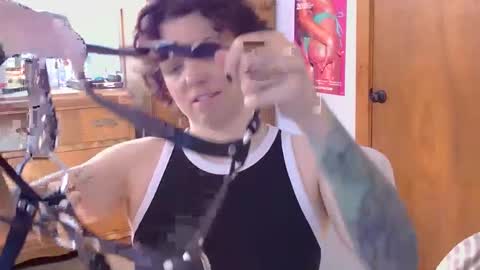 Snapshot of cyborgdyke chatting on October 31, 2025, 3:02 pm cyborgdyke online show from October 31, 2025, 3:02 pm