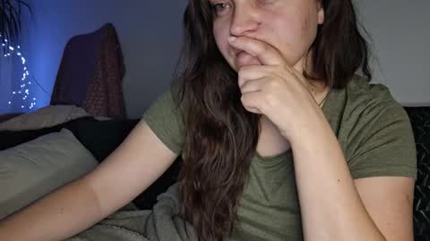 Cyndee Winter online show from October 21, 2025, 8:09 pm