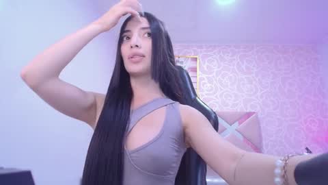 Snapshot of cynthia_ch chatting on September 26, 2025, 3:54 am CINTIA ARAUJO online show from September 26, 2025, 3:54 am