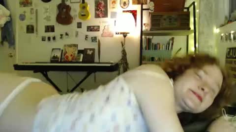 cypresskneez online show from March 7, 2026, 8:11 am