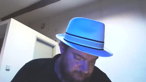 Snapshot of cyrilhot88 chatting on May 6, 2026, 5:14 am Cyrilhot88 online show from May 6, 2026, 5:14 am
