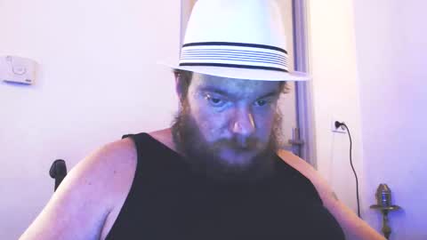 Snapshot of cyrilhot88 chatting on May 31, 2026, 8:32 pm Cyrilhot88 online show from May 31, 2026, 8:32 pm