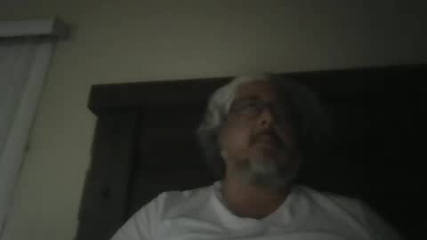 czar1974 online show from January 1, 2025, 10:11 am