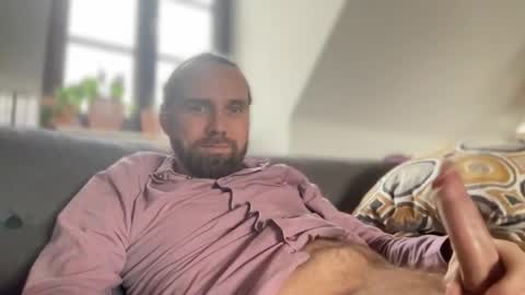 Snapshot of d0n_gi0vanni chatting on December 6, 2024, 12:38 pm d0n_gi0vanni online show from December 6, 2024, 12:38 pm