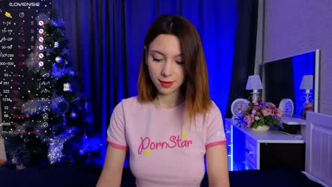 Snapshot of d0raadorable chatting on January 11, 2025, 9:15 pm Dora use speakers. I really like to talk online show from January 11, 2025, 9:15 pm