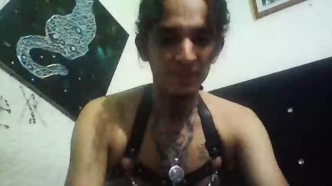 Snapshot of d14blo0d chatting on October 6, 2025, 10:23 am d14blo0d online show from October 6, 2025, 10:23 am