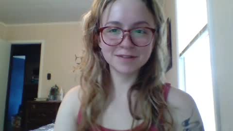 Snapshot of d3lightfully chatting on July 29, 2026, 8:29 pm d3lightfully online show from July 29, 2026, 8:29 pm