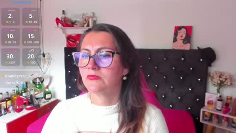 Mia  online show from February 26, 2025, 6:54 pm