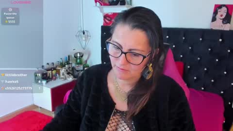 Mia  online show from March 5, 2025, 7:38 pm