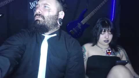 da_dark_room online show from November 23, 2025, 12:43 am