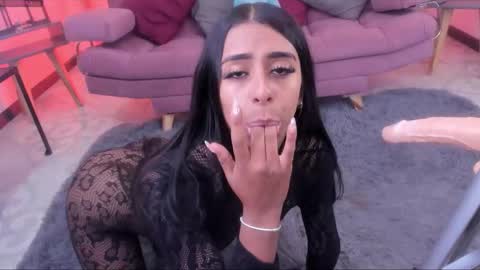 Snapshot of daaniela_moon chatting on November 19, 2025, 12:16 pm Daniela online show from November 19, 2025, 12:16 pm