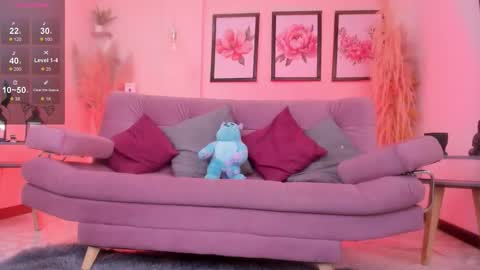 Snapshot of daaniela_moon chatting on November 22, 2025, 12:04 pm Daniela online show from November 22, 2025, 12:04 pm