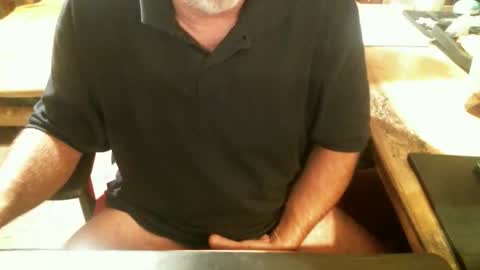 dabaatendae online show from October 25, 2025, 5:37 am