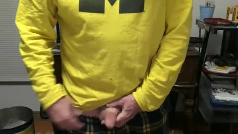 Snapshot of dack47 chatting on February 14, 2025, 10:49 am dack47 online show from February 14, 2025, 10:49 am