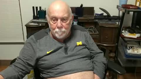 Snapshot of dack47 chatting on February 28, 2025, 5:04 am dack47 online show from February 28, 2025, 5:04 am