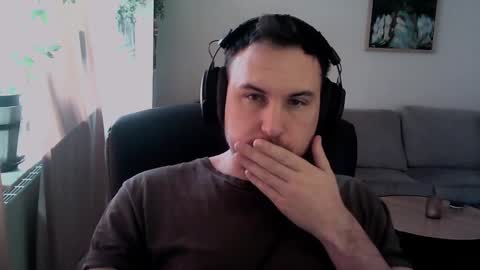 Snapshot of dadbodstephen chatting on January 5, 2025, 8:54 am DadBodStephen online show from January 5, 2025, 8:54 am