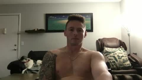 Snapshot of daddie12345678 chatting on January 29, 2025, 1:48 am Daddy online show from January 29, 2025, 1:48 am