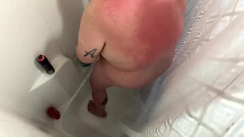 Snapshot of daddiesboy95 chatting on December 29, 2024, 3:13 pm Buster95 online show from December 29, 2024, 3:13 pm