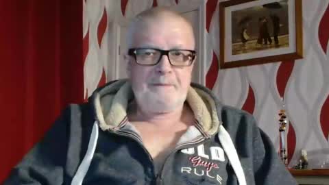 Brian ... online show from December 4, 2024, 9:02 pm