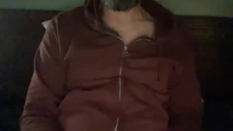 Snapshot of daddnextdoor chatting on December 16, 2024, 3:08 am daddnextdoor online show from December 16, 2024, 3:08 am