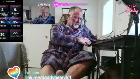 Snapshot of daddybearvlc chatting on February 4, 2026, 2:01 pm DaddyBear online show from February 4, 2026, 2:01 pm