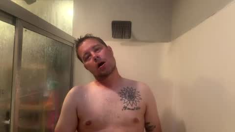 Snapshot of daddycam33 chatting on July 17, 2026, 12:39 am DaddyCam33 online show from July 17, 2026, 12:39 am