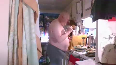 Snapshot of daddycubbyhubby chatting on March 13, 2026, 2:56 pm Daddy online show from March 13, 2026, 2:56 pm