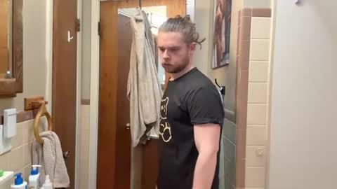 DaddydayDrinkz online show from December 17, 2025, 5:24 am