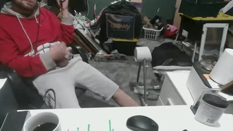 daddydic120402 online show from April 16, 2026, 12:50 pm