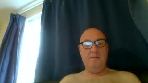 Snapshot of daddyhere4uall6 chatting on October 11, 2025, 7:40 am daddyhere4uall6 online show from October 11, 2025, 7:40 am