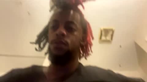 daddylongyk online show from December 1, 2025, 2:27 am