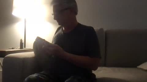 Snapshot of daddymike92883_1 chatting on March 8, 2025, 8:22 am daddymike92883_1 online show from March 8, 2025, 8:22 am